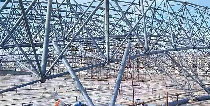 岑溪盘点螺栓球网架对于选材方面的4个基本恳求